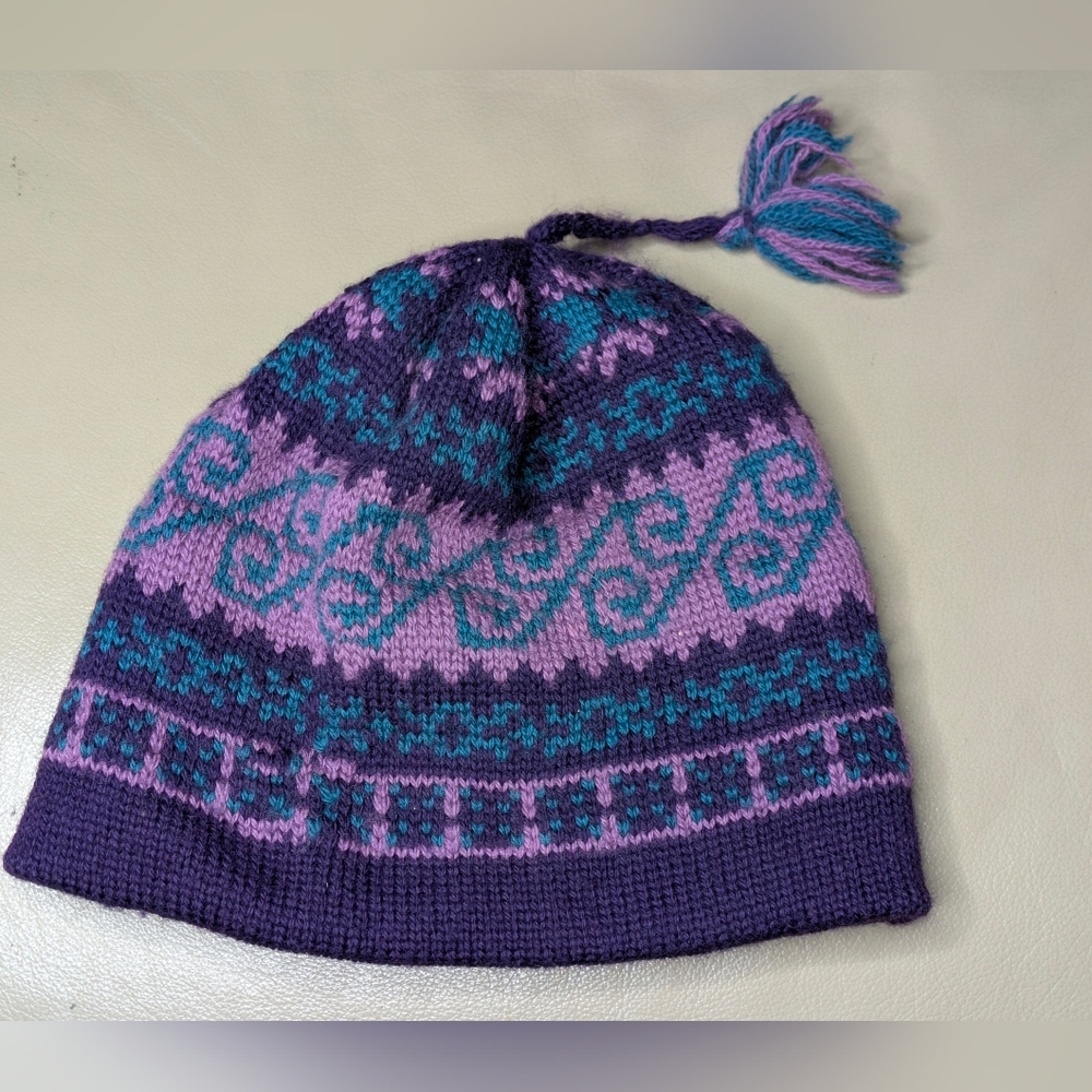 Vintage Y2K Purple and Blue Knit Beanie